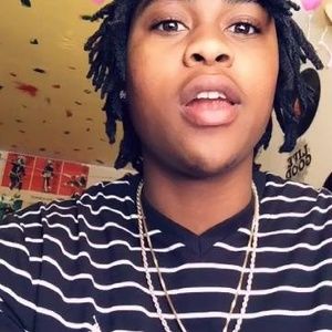 Meet your Posher, Leo